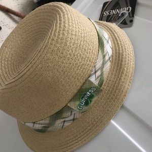 Men’s BNWT Guinness Fedora hat 🎩